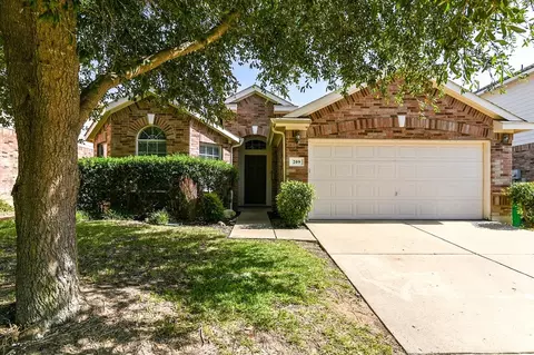 209 Stampede St, Waxahachie, TX 75165