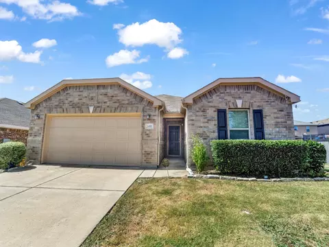 5413 Stone Meadow Ln, Fort Worth, TX 76179