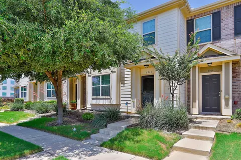 6968 Pascal Way, Fort Worth, TX 76137