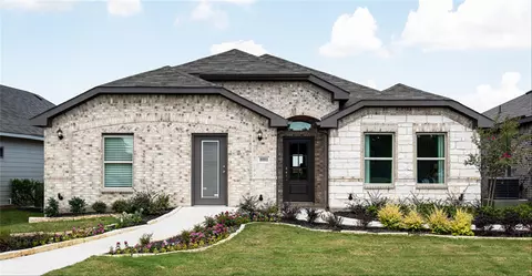 1011 Pecos St, Aubrey, TX 76227