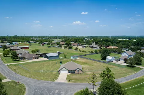 6623 Meadow Ridge Cir, Nevada, TX 75173
