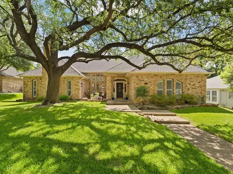 5906 Bentwood Trl, Dallas, TX 75252