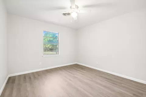 116 Travis Dr, Euless, TX 76039 photo 12