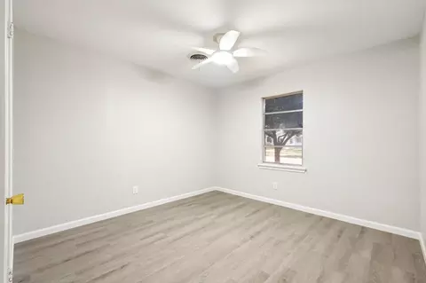 116 Travis Dr, Euless, TX 76039 photo 10