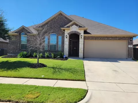 17 Mapleridge Dr, Edgecliff Village, TX 76134