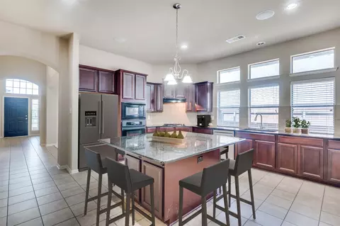 12556 Saratoga Springs Cir, Fort Worth, TX 76244