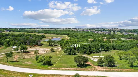 3021 Creekwood Ter, Poolville, TX 76487