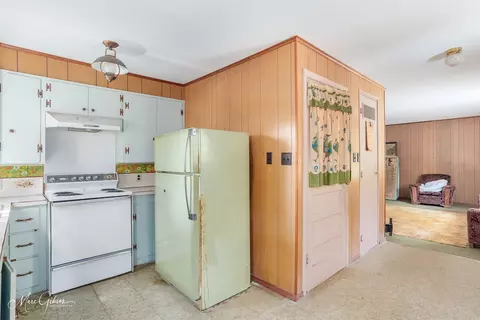 Kitchen - 1023 Ringgold Ave, Coushatta, LA 71019 photo 1 of 4