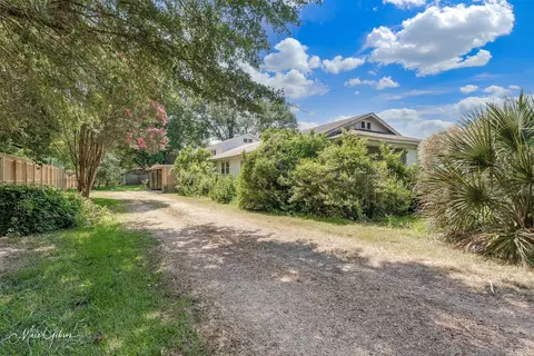 Exterior - 1023 Ringgold Ave, Coushatta, LA 71019 photo 6 of 6