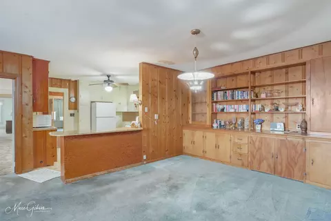 Dining - 1023 Ringgold Ave, Coushatta, LA 71019 photo 1 of 1