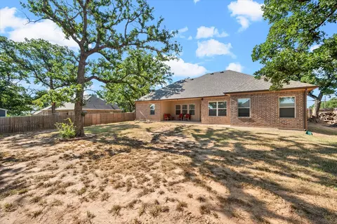 Exterior - 921 E 3rd St, Springtown, TX 76082 photo 7 of 7