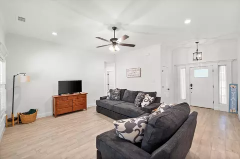 Other - 921 E 3rd St, Springtown, TX 76082 photo 4 of 7
