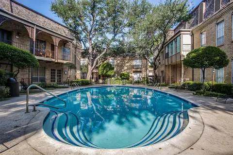 4312 Bellaire Dr S #223, Fort Worth, TX 76109