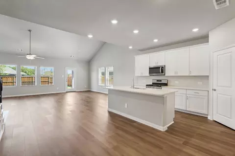 6449 Fiddle Rd, Fort Worth, TX 76123