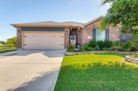 1728 Rio Penasco Rd, Haslet, TX 76052