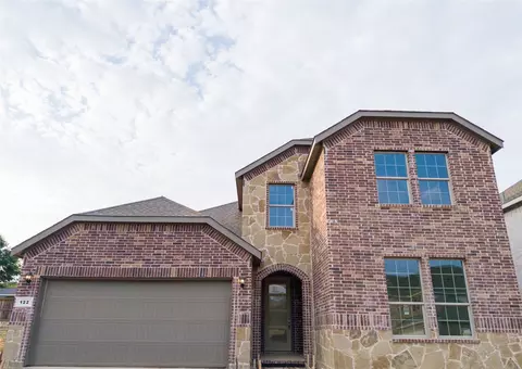 122 Sunshine Dr, Euless, TX 76039