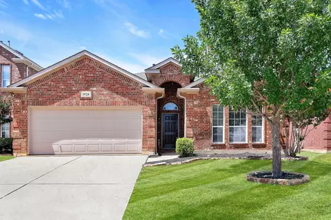 9724 Gallatin Ln, Fort Worth, TX 76177