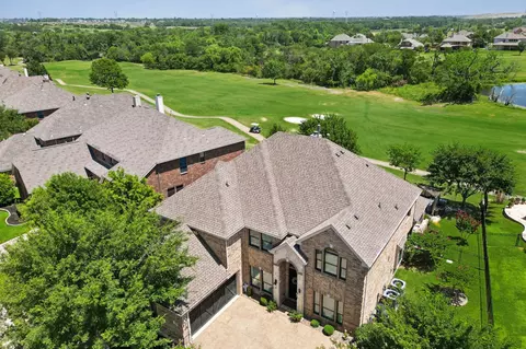 6416 Lakecrest Dr, Sachse, TX 75048