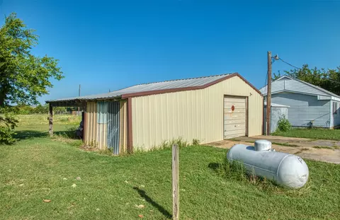 2814 Stainback Rd, Lancaster, TX 75146 photo 13