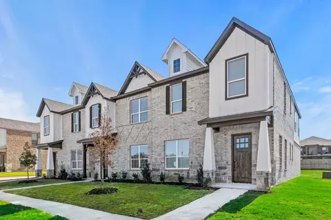 4204 Avion Dr, Sanger, TX 76266