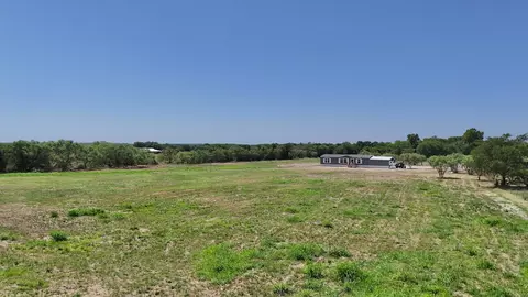 1900 Salesville Rd, Mineral Wells, TX 76067