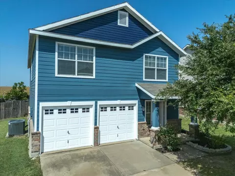150 Lone Star Ave, Venus, TX 76084