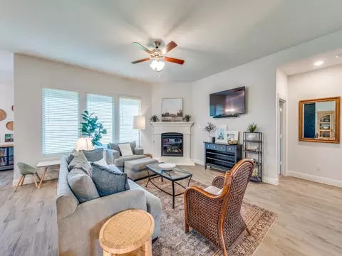 Living - 2908 Open Range Dr, Celina, TX 75009 photo 2 of 4