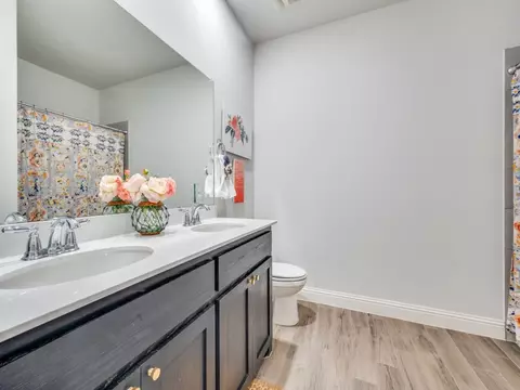 Bath - 2908 Open Range Dr, Celina, TX 75009 photo 6 of 7