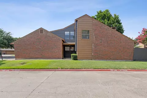 101 Brentwood Ct, Irving, TX 75061