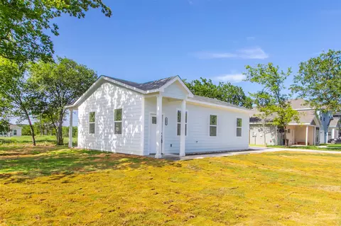 307 Brown St, Hillsboro, TX 76645