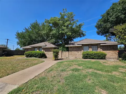 13303 Daystrom Ct, Dallas, TX 75243