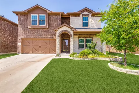 6325 Crownmere Dr, Aubrey, TX 76227