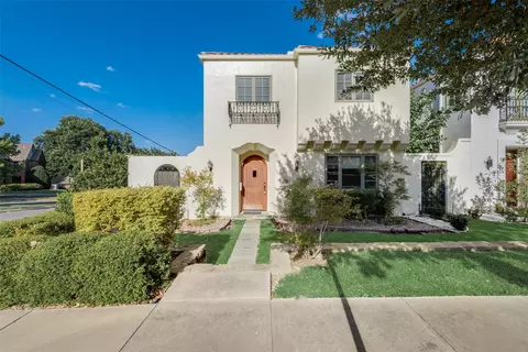 2501 Rogers Ave, Fort Worth, TX 76109
