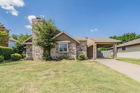 4629 Riverpark Dr, Fort Worth, TX 76137