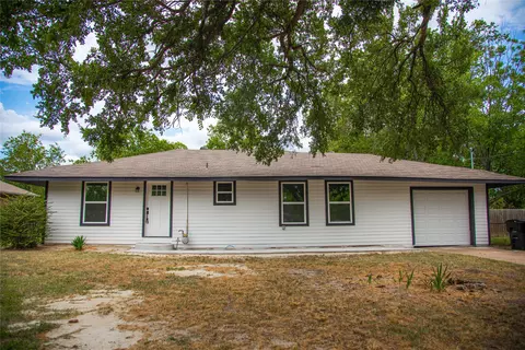 3907 Langford St, Greenville, TX 75401