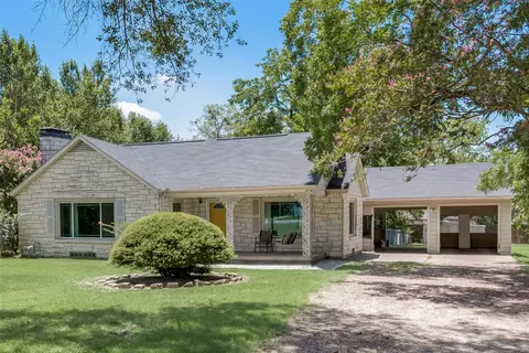 Exterior - 819 Griffith Ave, Terrell, TX 75160 photo 3 of 9