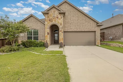5030 Flanagan Dr, Forney, TX 75126