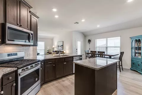 312 Stars Dr, Anna, TX 75409