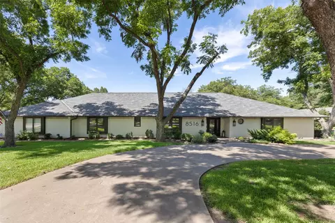 8516 Ravenswood Rd, Granbury, TX 76049