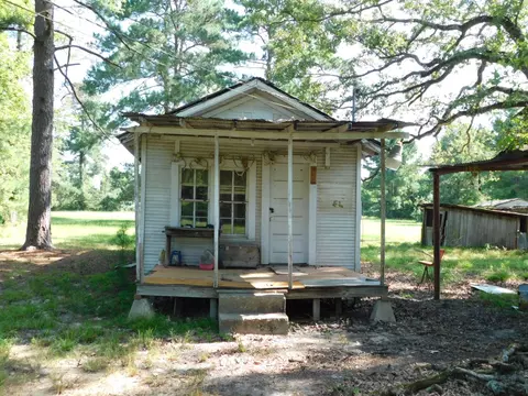 606 Spring Branch Rd, Springhill, LA 71075 photo 10