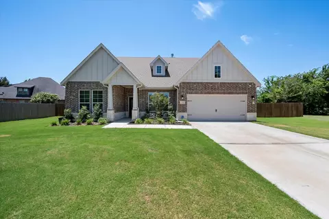20 Dobbins Xing, Corsicana, TX 75110