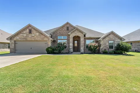 3105 Windcrest Ct, Granbury, TX 76049