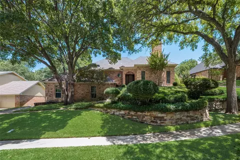 3213 Greenleaf Ct, Garland, TX 75044