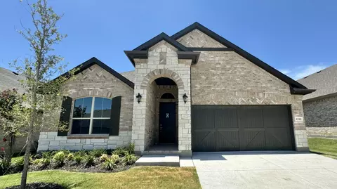 1132 Knightsgate Rd, Argyle, TX 76226