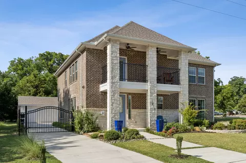 1210 Reverend Cbt Smith St, Dallas, TX 75203