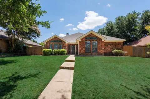 2214 Montclair St, Lancaster, TX 75146