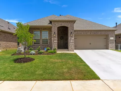 10331 Quail Pointe Rd, Aubrey, TX 76227