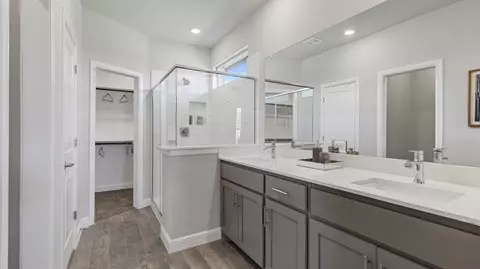 Bath - 1925 Jackson St, Cleburne, TX 76033 photo 1 of 3