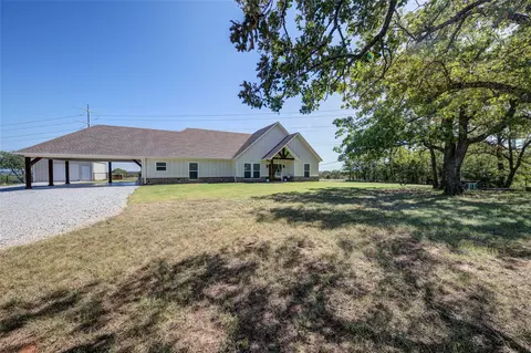124 Whispering Oaks Trl, Sunset, TX 76270 photo 29