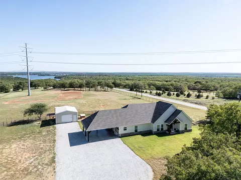 124 Whispering Oaks Trl, Sunset, TX 76270 photo 34